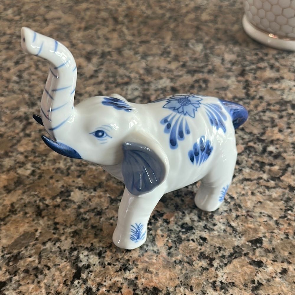 Vintage Bombay Company Porcelain Elephant Cobalt Blue & White Floral Figurine